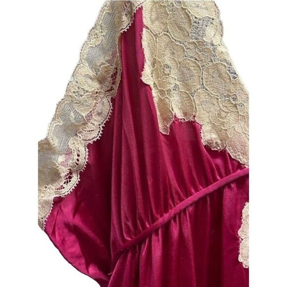 Kayse women’s vintage made in the USA lace trimmed lingerie - Picture 4 of 6